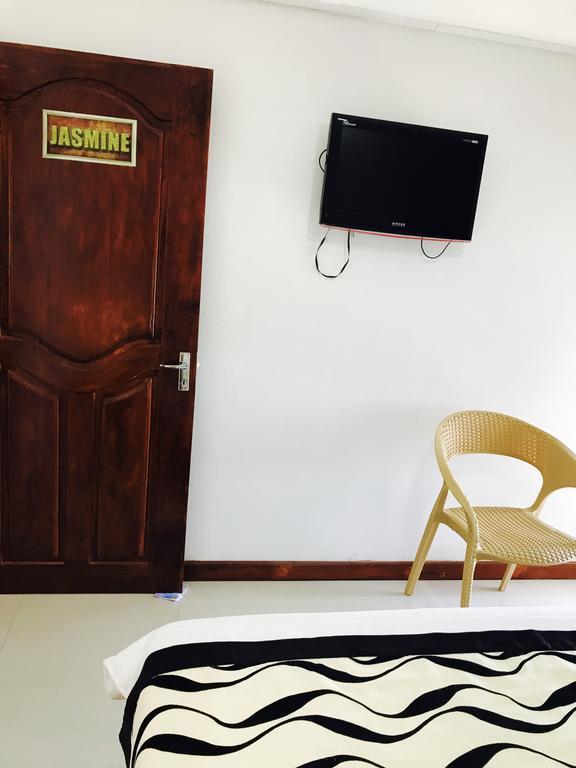 Aerizo Bungalow & Tours Nuwara Eliya Bagian luar foto