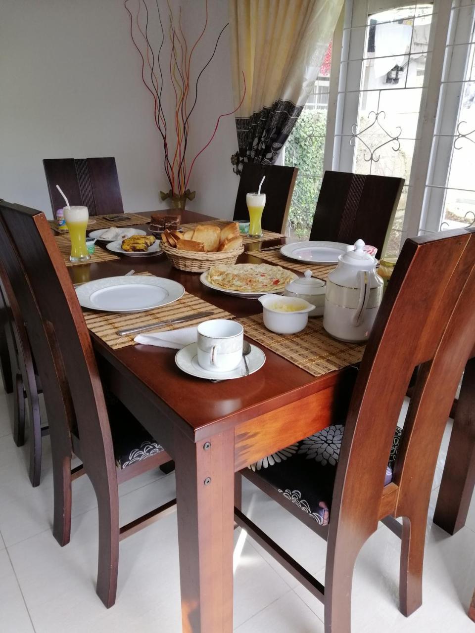 Aerizo Bungalow & Tours Nuwara Eliya Bagian luar foto